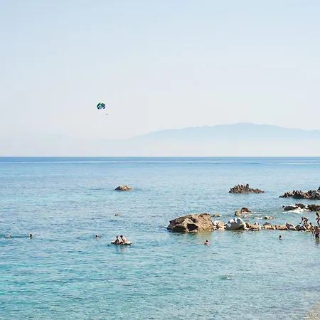 Two-room With Swimming Pool And Breakfast Included, 2 Km From Tropea 3* Fitili