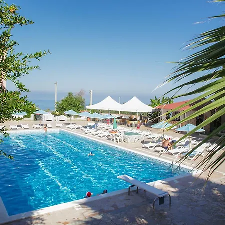 Two-room With Swimming Pool And Breakfast Included, 2 Km From Tropea 3*