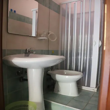 Bed & Breakfast Two-room With Swimming Pool And Breakfast Included, 2 Km From Tropea Fitili
